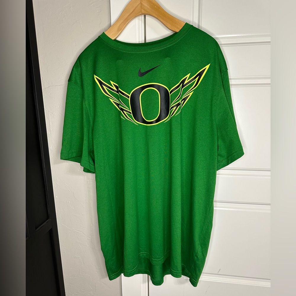 Oregon Ducks Nike Dri-fit